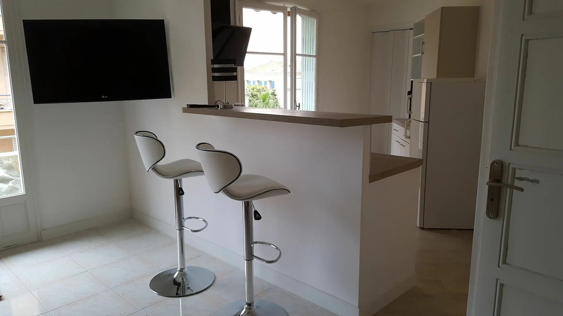 Lovely Renovated 5Pax Apt In The Heart Of كان فرنسا